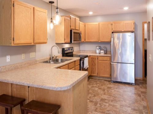 12793 Edgewater Path, Saint Paul MN  55124-8695 exterior