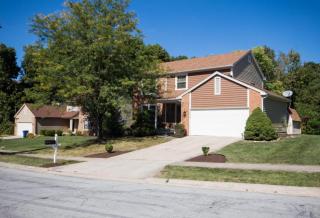 5454 Wolf Run Dr, Columbus, OH 43230-4527