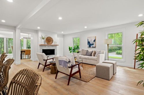 986 Casseque Province, Mount Pleasant, SC 29464-9541