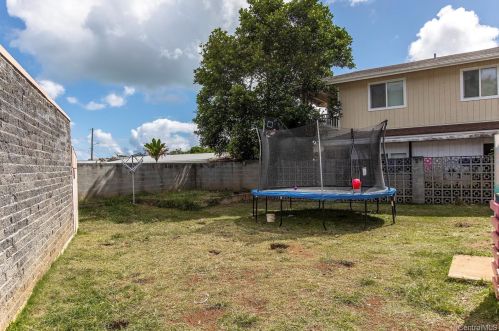 45-253 Namoku Pl, Kaneohe, HI 96744-2227