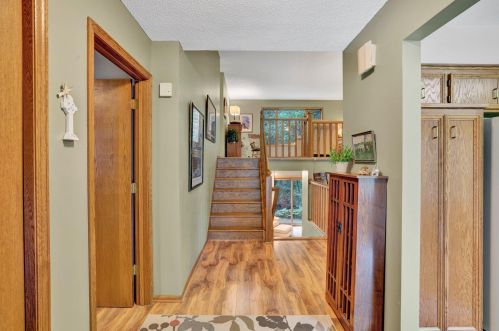 3735 Greensboro Dr, Saint Paul MN  55123-2242 exterior