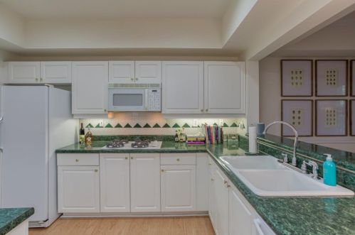 3636 Habersham Rd, Atlanta GA  30305-1153 exterior