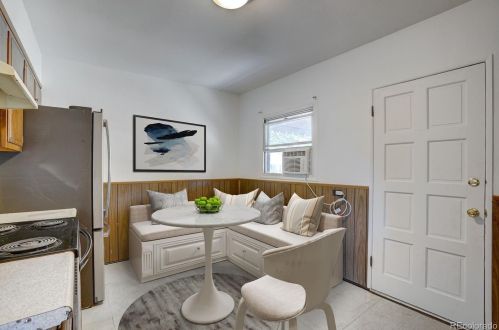 4274 Washington St, Englewood CO 80113-6927 exterior