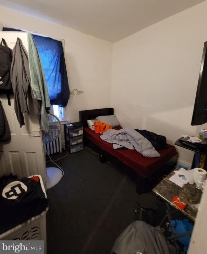 46 Olden Ave, Trenton NJ 08638-4328 exterior