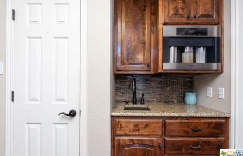 2114 Red Rock Dr, Morgans Point TX 76513-1343 exterior