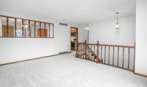 152 Larchmont Way, Lemont IL  60440-2669 exterior