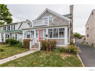 41 Cove Ave, Norwalk, CT 06855-2415