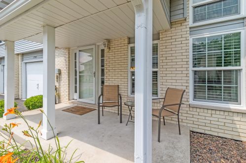 17042 Circle Dr, Tinley Park, IL 60477-5413