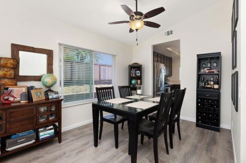 1950 Cherrywood St, Vista CA exterior