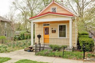 951 Hunter Ave, Columbus, OH 43201-3423