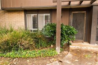 2827 Tropicana Dr, Riverside CA  92504-4281 exterior