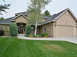 2360 Faunhill Dr, Pearl ID  83616-6625 exterior