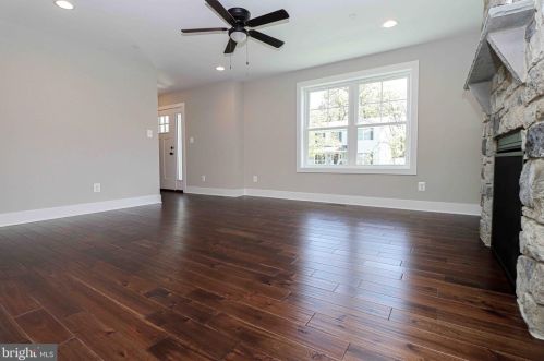 38 Chrisba Rd, Severna Park, MD 21146-3060