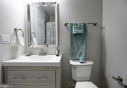 15406 Peach Orchard Rd, Silver Spring MD 20905-4341 exterior