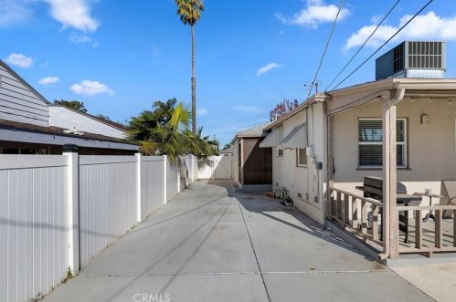 5386 Granada Ave, Riverside CA  92504-2114 exterior