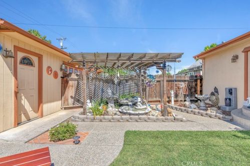 411 J St, Los Banos CA 93635-4142 exterior