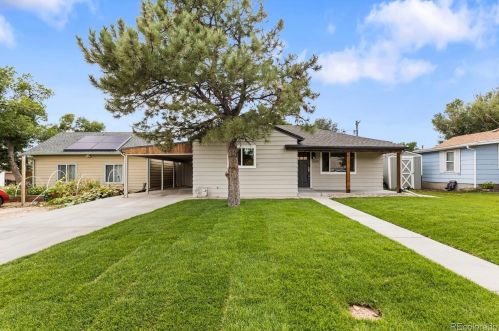 4585 Lincoln St, Englewood CO  80113-5732 exterior