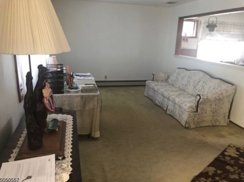 214 Rudolph Ave, Rahway, NJ 07065-1611