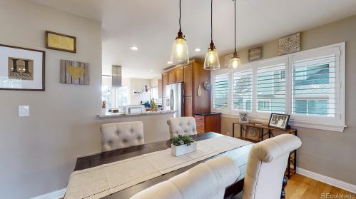 18020 Berry Dr, Aurora CO  80015-2616 exterior