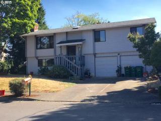 2462 Beaver Creek Ln, Wood Village, OR 97060-2356