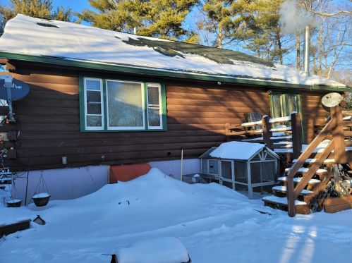 73 Drew Dr, Wakefield, NH 03887-6301