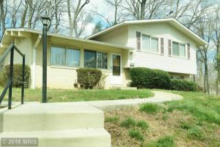 7700 Glenister Dr, Springfield VA  22152-2004 exterior