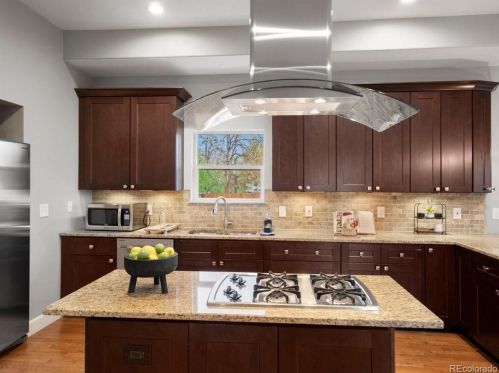 3001 Clarkson St, Englewood CO  80113-1707 exterior