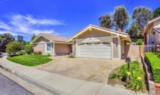 482 Westridge Cir, Anaheim, CA 92807-3732