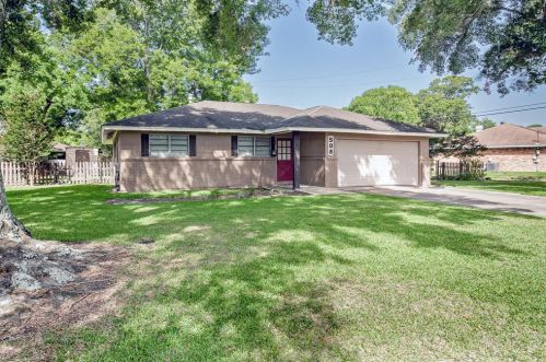 508 17th St, Nederland, TX 77627-5219