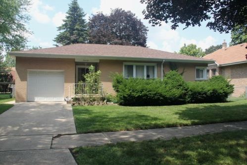 3632 Blanchan Ave, Brookfield, IL 60513-1502