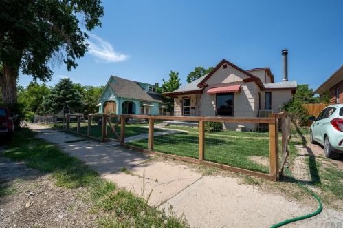 1023 6th St, Pueblo, CO 81001-3718
