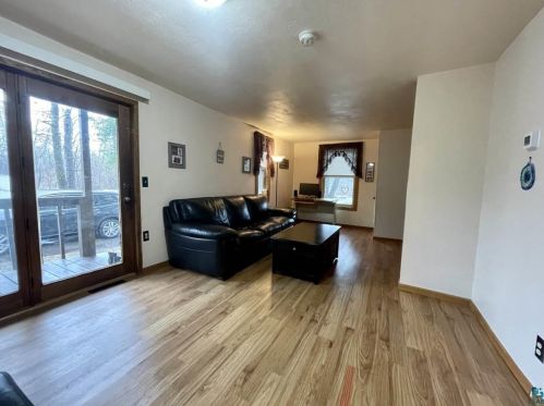 3772 Johnson Rd, Duluth, MN 55811-4341