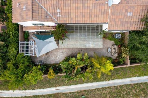 105 Coyote Brush, Irvine CA  92618-8873 exterior