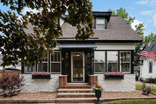 2209 2nd St, Saint Paul MN  55110-3204 exterior