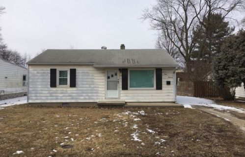 111 L St, Danville, IL 61833-7450