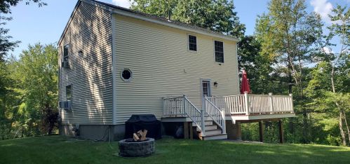 23 Shore Rd, Sandown, NH 03873-2435