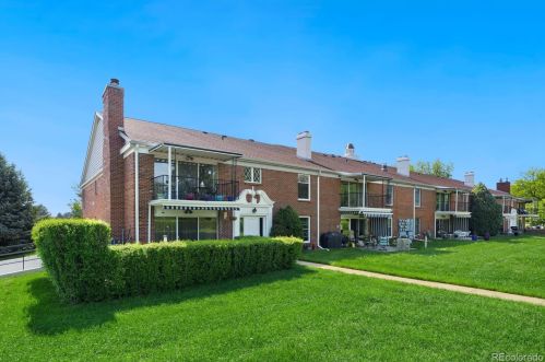 39 Ward Dr, Greeley CO  80634-2425 exterior