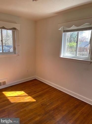 10213 Gardiner Ave, Silver Spring MD 20902-5112 exterior