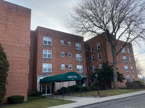50 Fairview Ave, Norwalk CT  06850-3734 exterior
