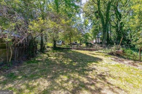 1864 Center Ave, Atlanta GA  30344-4656 exterior