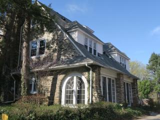 7215 Emlen St, Philadelphia PA  19119-2934 exterior