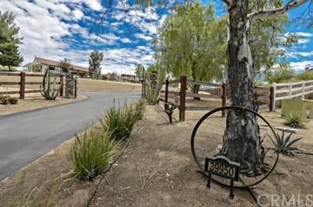 39950 Calle Breve, Temecula, CA 92592-8869