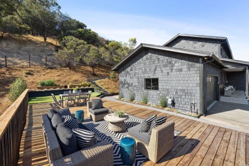 558 Miller Creek Rd, San Rafael CA  94903-1319 exterior