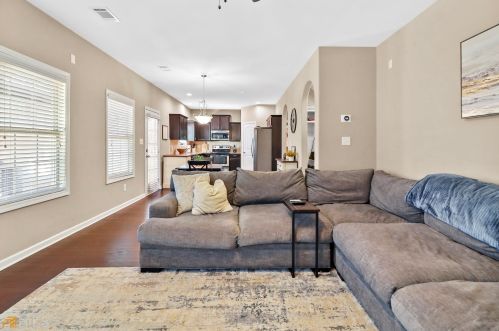 95 Cliffhaven Cir, Newnan GA  30263-5773 exterior