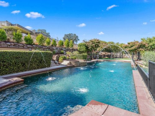 4750 Gresham Dr, Folsom CA  95762-7700 exterior