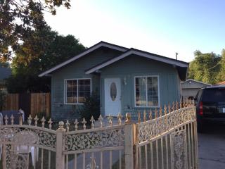 4007 Illinois Ave, Fresno, CA 93702-2231