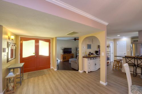 2020 Hunt Ave, Modesto, CA 95350-1953