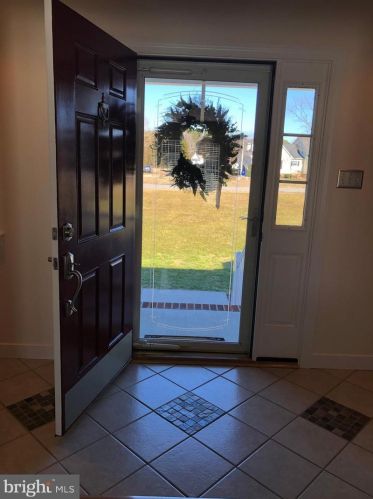 2014 Cold Cheer Dr, Tappahannock, VA 22560-5004