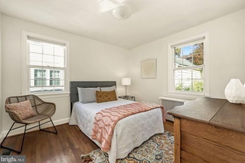 8009 Glenside Dr, Silver Spring MD 20912-7327 exterior