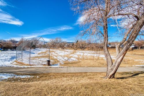 18947 61st Ave, Denver CO 80403-2103 exterior